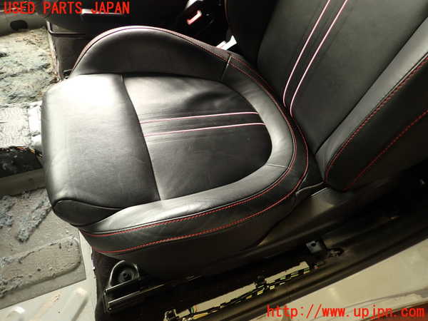 2UPJ-37817065]アバルト・595(312142)助手席シート 中古_m0002.jpg