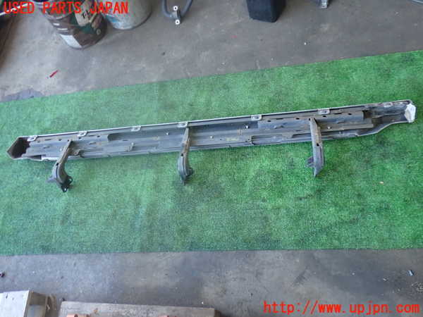 2UPJ-37821390]パジェロ(V98W)右サイドステップ 中古_m0002.jpg