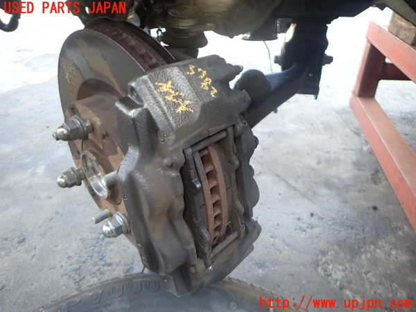 2UPJ-37824085]パジェロ(V98W)左フロントキャリパー 中古_m0001.jpg