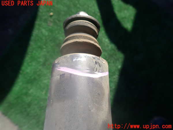 2UPJ-37825070]パジェロ(V98W)右リアショックアブソーバー 中古_m0002.jpg