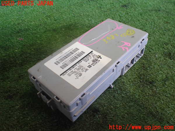 2UPJ-37826147]パジェロ(V98W)コンピューター2 中古_m0001.jpg