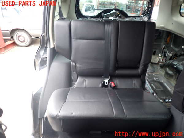 2UPJ-37827145]パジェロ(V98W)右2列目シート 中古_m0001.jpg