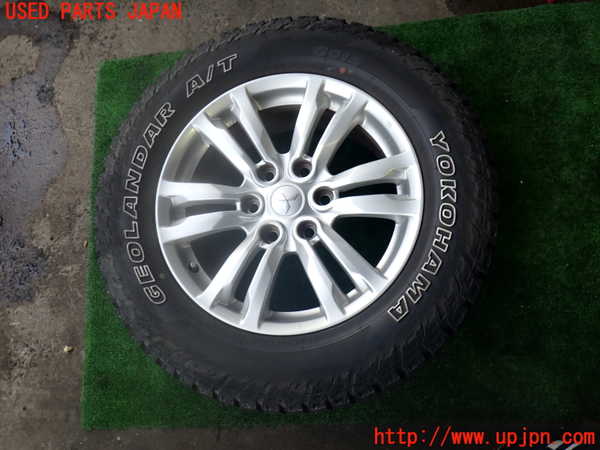 2UPJ-37829041]パジェロ(V98W)タイヤ　ホイール　1本① 265/60R18 中古_m0001.jpg