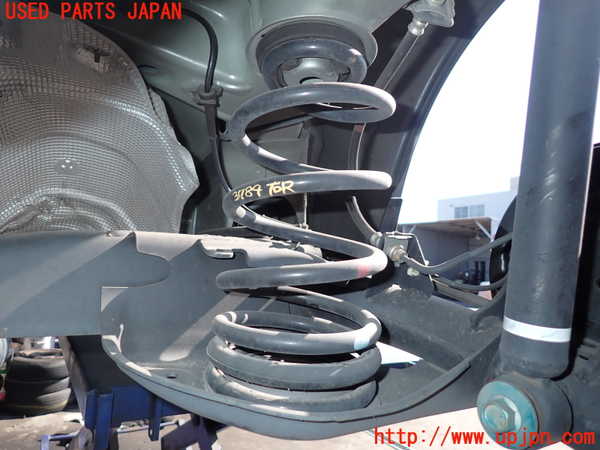 2UPJ-37845100]ノート NISMO(E12)右リアスプリング 中古_m0001.jpg