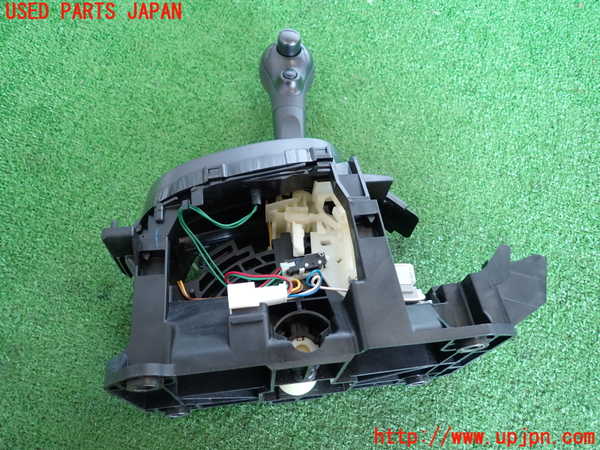 2UPJ-37847555]ノート NISMO(E12)ATシフトレバー 中古_m0004.jpg