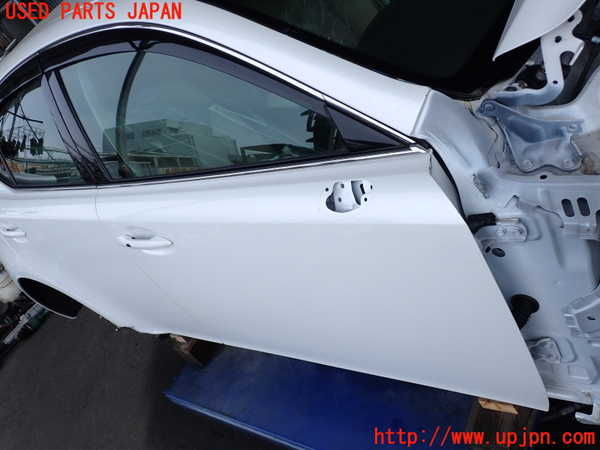2UPJ-37851230]レクサス・IS250(GSE25)右前ドア 中古 NSG M5O8 43R-00012_m0002.jpg