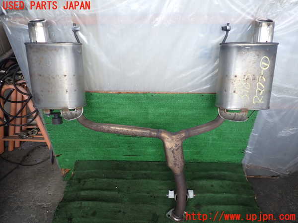 2UPJ-37852671]レクサス・IS250(GSE25)リアマフラー1 中古_m0002.jpg