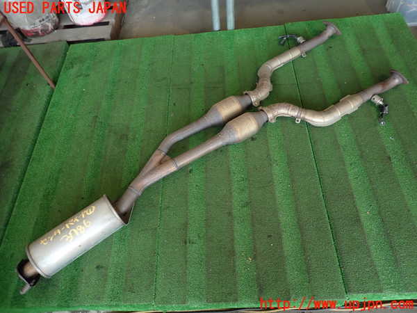 2UPJ-37862651]レクサス・IS250(GSE20)センターパイプ1 中古_m0001.jpg