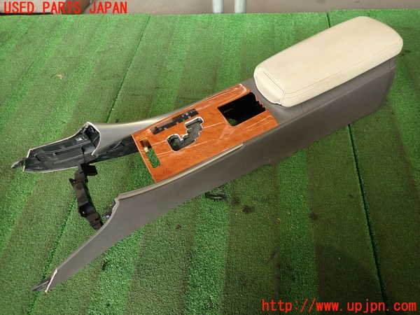 2UPJ-37867540]レクサス・IS250(GSE20)センターコンソール 中古_m0003.jpg