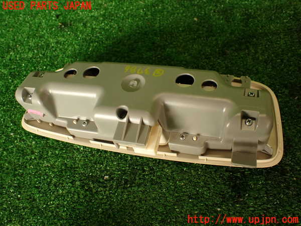 2UPJ-37866412]レクサス・IS250(GSE20)ルームランプ2(2列目真中) 中古_m0003.jpg