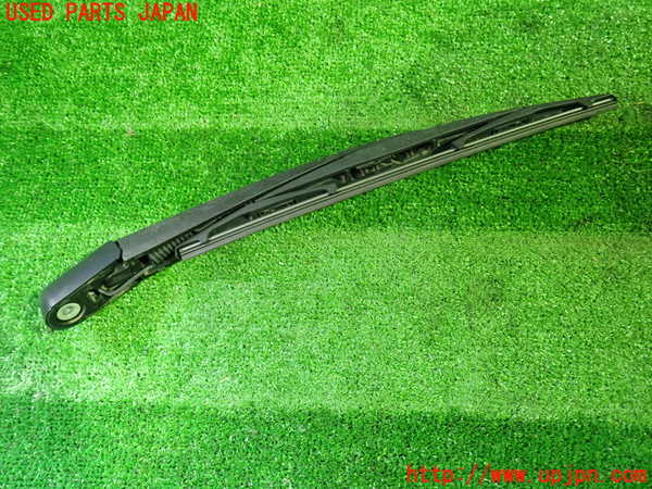1UPJ-37871661]ストリーム(RN8)リアワイパーアーム1 中古_m0001.jpg