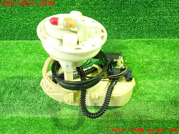 1UPJ-37872510]ストリーム(RN8)燃料ポンプ 中古_m0001.jpg