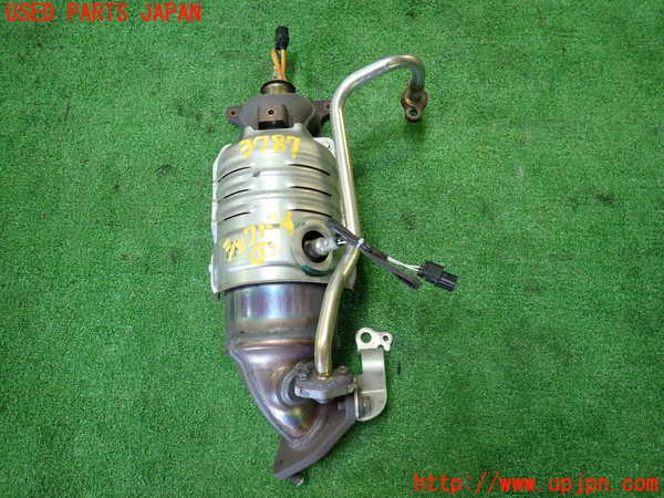 1UPJ-37872661]ストリーム(RN8)触媒1 中古_m0001.jpg