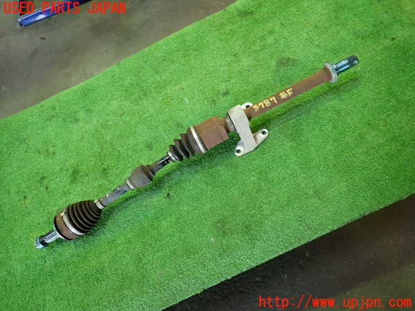 1UPJ-37874010]ストリーム(RN8)右フロントドライブシャフト 中古_m0001.jpg