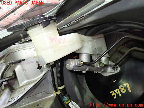 1UPJ-37874050]ストリーム(RN8)ブレーキマスターシリンダー 中古_m0001.jpg