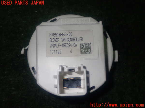 1UPJ-37896881]CX-3(DK5AW)レジスター1 中古_m0001.jpg