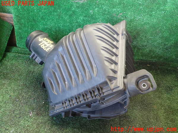 1UPJ-37912560]BMW ミニ(MINI)クーパーD F56(XN15M)エアクリーナーボックス 中古_m0002.jpg