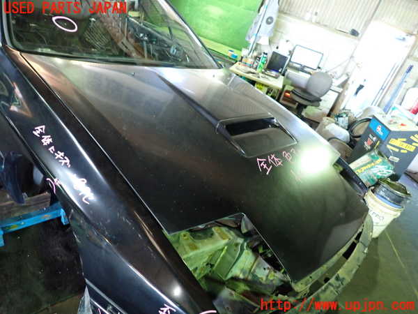 1UPJ-37921060]サバンナ RX-7 カブリオレ(FC3C)ボンネットフード 中古_m0002.jpg