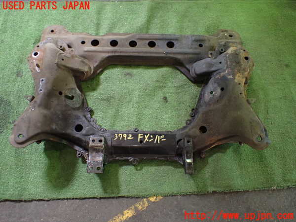 1UPJ-37925285]サバンナ RX-7 カブリオレ(FC3C)フロントメンバー 中古_m0001.jpg