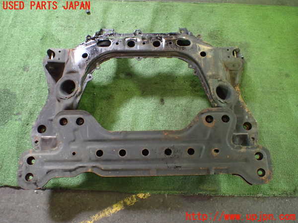 1UPJ-37925285]サバンナ RX-7 カブリオレ(FC3C)フロントメンバー 中古_m0004.jpg