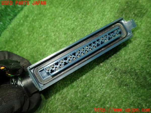 5UPJ-37926806]サバンナ RX-7 カブリオレ(FC3C)ハーネス1 中古_m0003.jpg