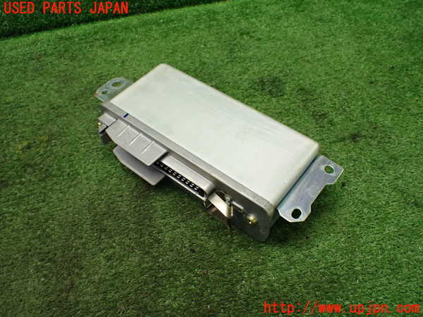 1UPJ-37926125]サバンナ RX-7 カブリオレ(FC3C)ABSコンピューター 中古_m0002.jpg