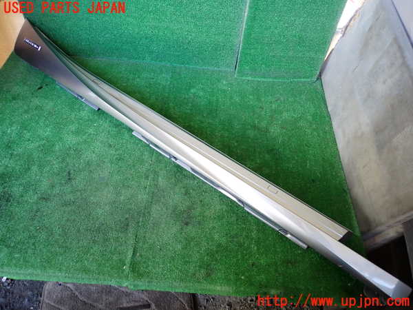 1UPJ-37931390]レクサス・IS300h(AVE30)右サイドステップ 中古_m0001.jpg