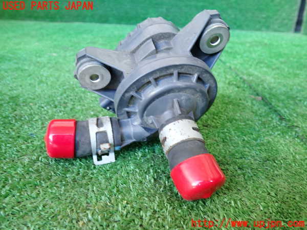 1UPJ-37932110]レクサス・IS300h(AVE30)ウォーターポンプ 中古_m0002.jpg