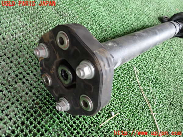 1UPJ-37933410]レクサス・IS300h(AVE30)リアプロペラシャフト 中古_m0002.jpg