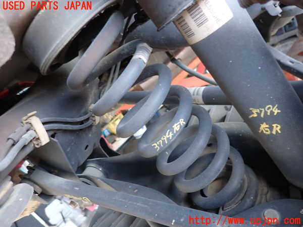 2UPJ-37945100]BMW 320i グランツーリスモ(3X20)(F34)右リアスプリング 中古_m0001.jpg