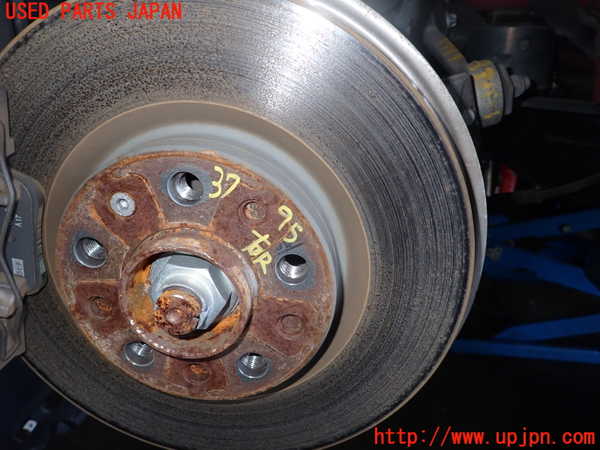 1UPJ-37954300]アルファロメオ・ジュリア(95220)右リアナックルハブ 中古_m0001.jpg