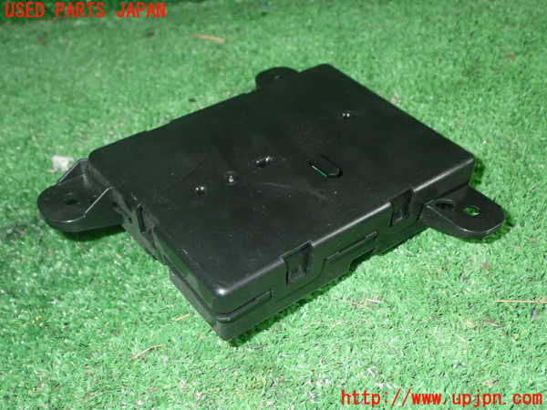 1UPJ-37956146]アルファロメオ・ジュリア(95220)コンピューター1 中古_m0003.jpg