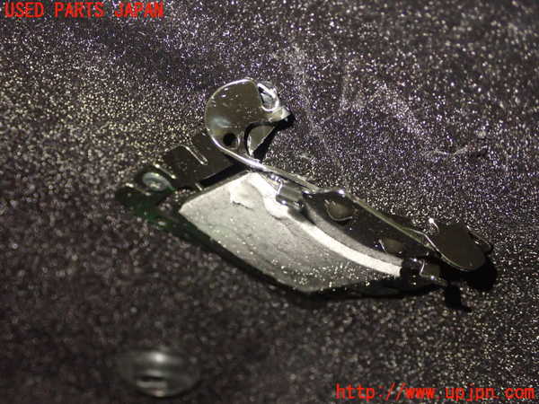 1UPJ-37957516]アルファロメオ・ジュリア(95220)グローブボックス1 中古_m0004.jpg