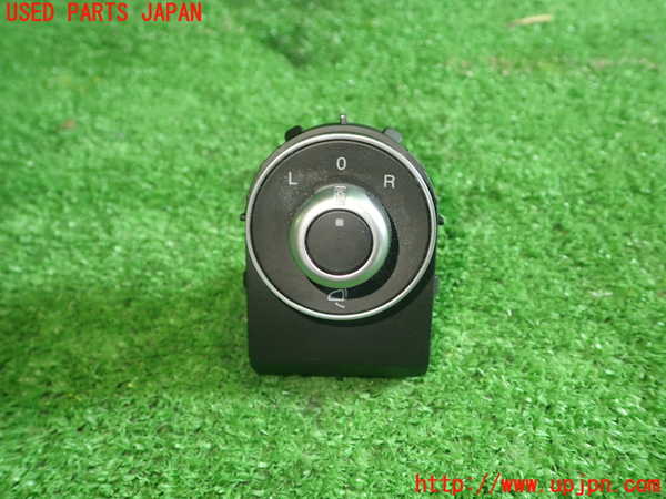 5UPJ-37956280]アルファロメオ・ジュリア(95220)ミラースイッチ 中古_m0001.jpg