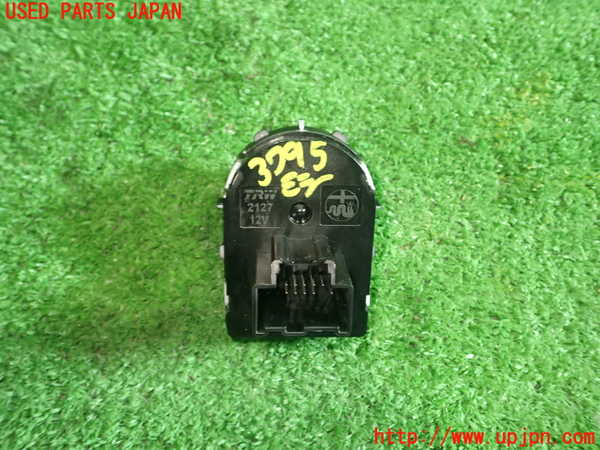 5UPJ-37956280]アルファロメオ・ジュリア(95220)ミラースイッチ 中古_m0002.jpg