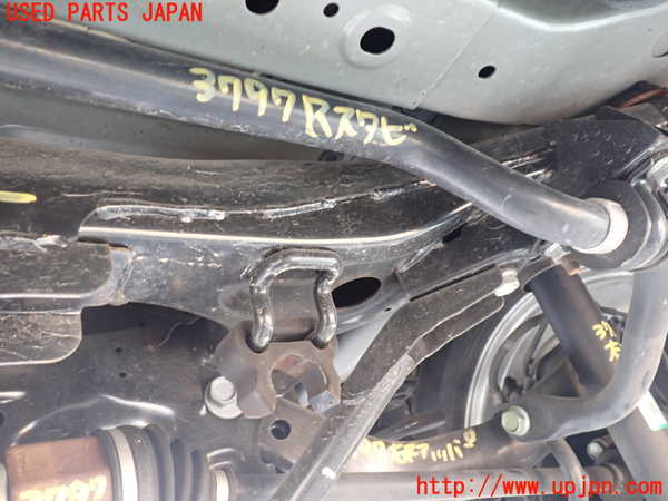 1UPJ-37975295]セレナ(NC28 C28系)リアメンバー 中古_m0002.jpg