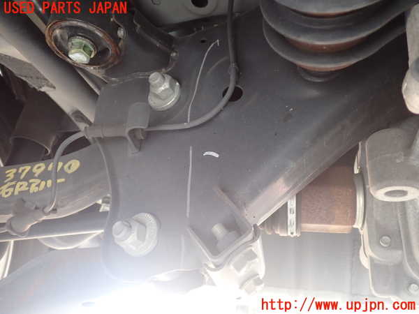 1UPJ-37975295]セレナ(NC28 C28系)リアメンバー 中古_m0005.jpg