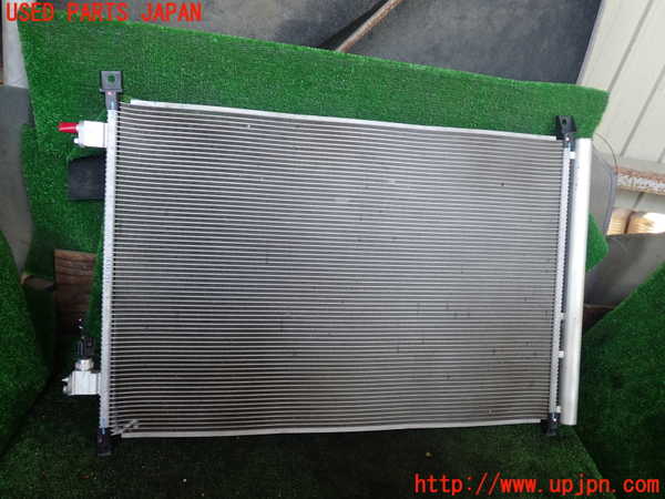 1UPJ-37976031]セレナ(NC28 C28系)エアコンコンデンサー1 中古_m0001.jpg