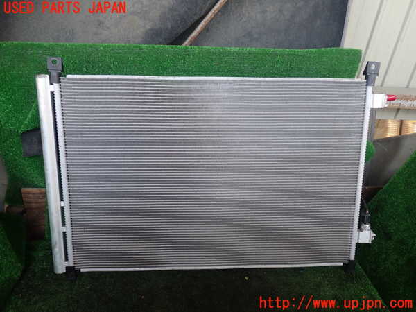 1UPJ-37976031]セレナ(NC28 C28系)エアコンコンデンサー1 中古_m0002.jpg