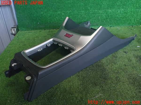 2UPJ-37987549]インプレッサ WRX-STi(GRB)コンソール 中古_m0001.jpg