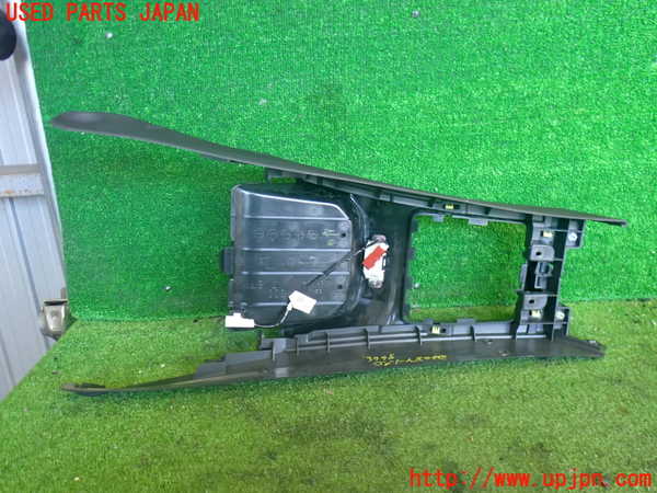 2UPJ-37987549]インプレッサ WRX-STi(GRB)コンソール 中古_m0003.jpg