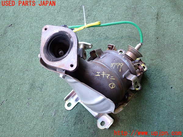 2UPJ-37992041]アウトランダーPHEV(GN0W)エキマニ1 触媒 マニバーター 中古_m0001.jpg