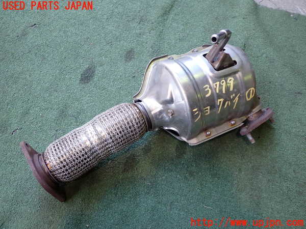 2UPJ-37992661]アウトランダーPHEV(GN0W)触媒1 中古_m0001.jpg