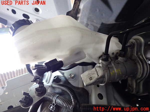 2UPJ-37994050]アウトランダーPHEV(GN0W)ブレーキマスターシリンダー ジャンク_m0002.jpg