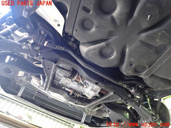 2UPJ-37995445]アウトランダーPHEV(GN0W)リアスタビライザー 中古_m0001.jpg