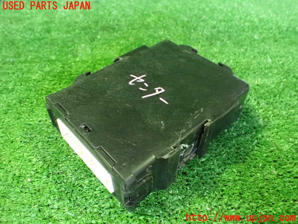2UPJ-37996148]アウトランダーPHEV(GN0W)コンピューター3 中古 31038 WW00P 8631B952_m0002.jpg