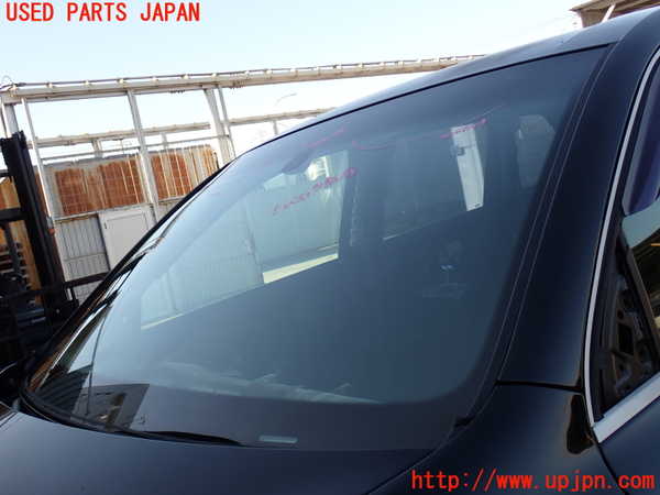2UPJ-38001195]ポルシェ・カイエン(9PABFD)フロントガラス 中古(43R-00168 M948)_m0004.jpg