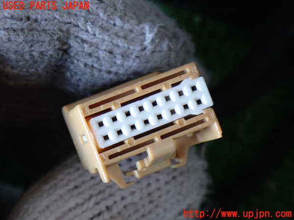 2UPJ-38001210]ポルシェ・カイエン(9PABFD)右ドアミラー (ジャンク品) 中古_m0005.jpg