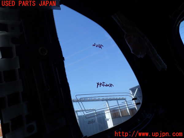 2UPJ-38001380]ポルシェ・カイエン(9PABFD)右クォーターガラス 中古(43R-001025 M241)_m0003.jpg