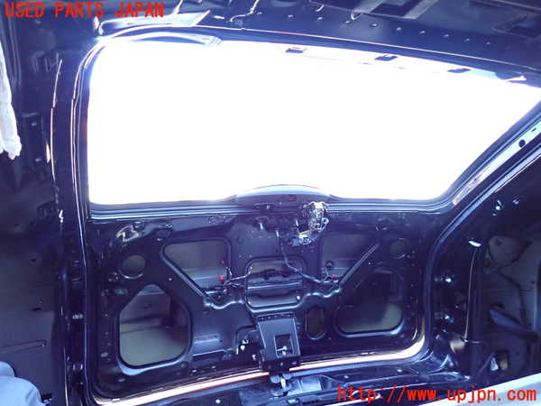2UPJ-38001566]ポルシェ・カイエン(9PABFD)バックドア リアゲート ハッチ 中古(43R-001026 M251)_m0005.jpg